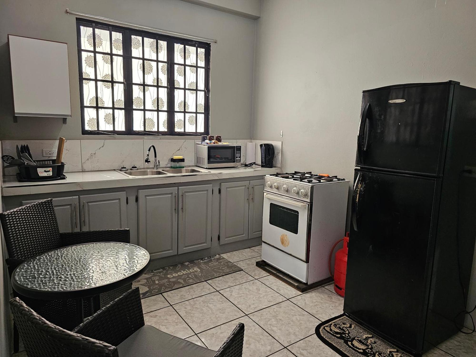 2Br Apt In St Helena - 6Mins From The Airport Perfect For Short And Long Stays Piarco Exterior photo